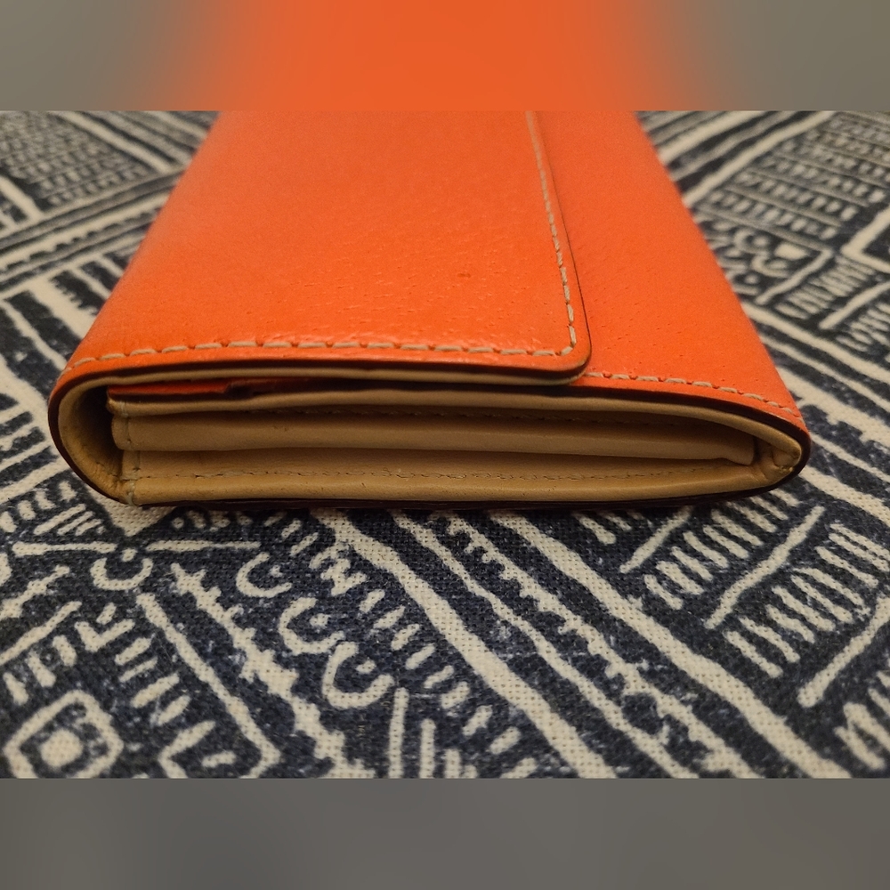Kate Spade Wallet - Picture 5 of 11